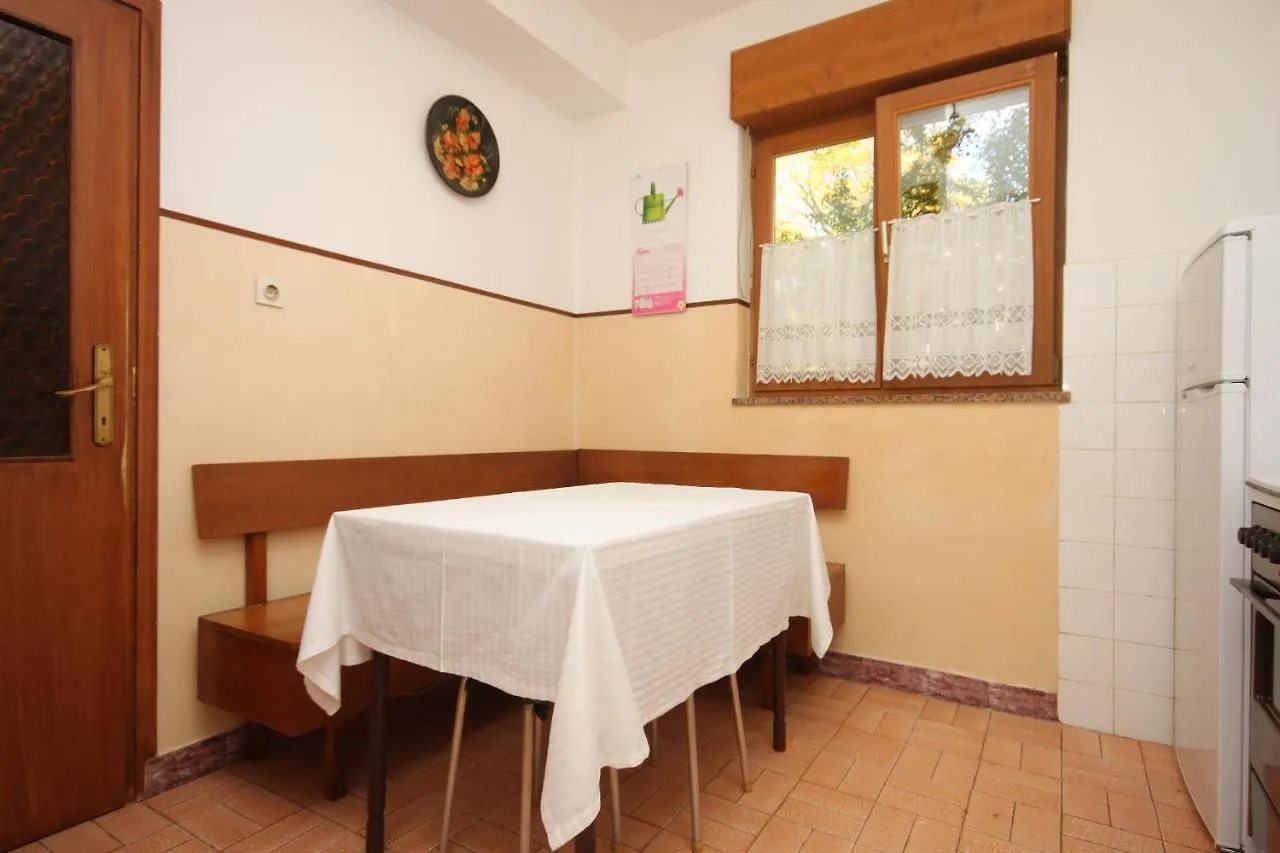 Apartments With A Parking Space Umag - 2539 Croatia