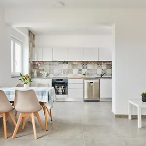 Ivana Apartmán