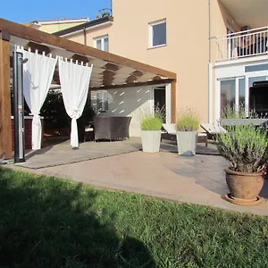  Apartment Jadran