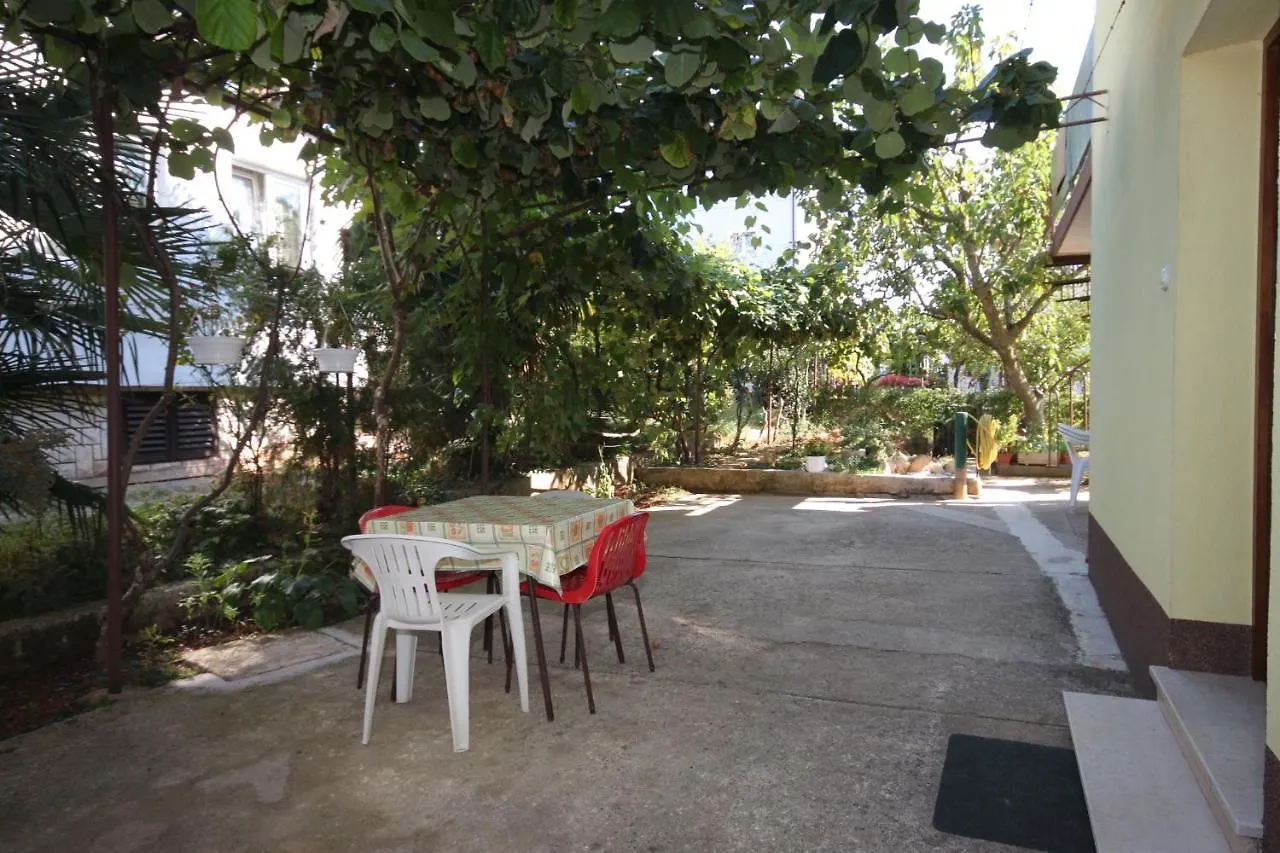 Apartments With A Parking Space Umag - 2539